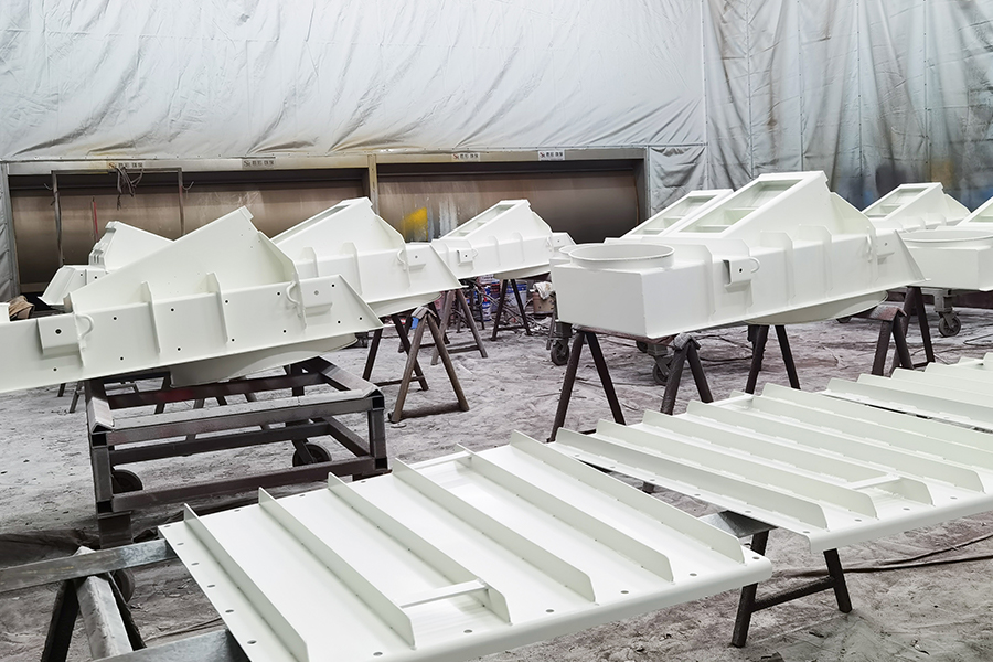 Struchtúir Cruach Chustaim