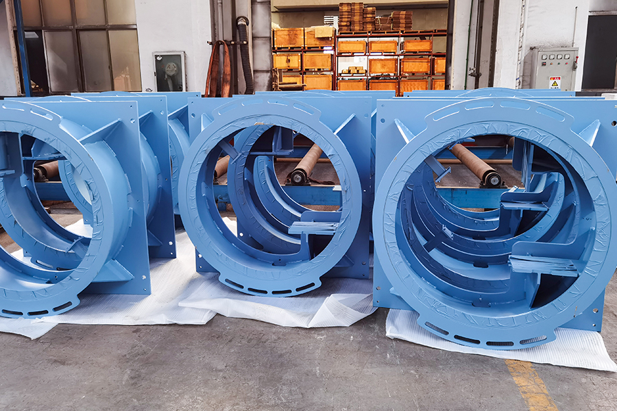 Struchtúir Cruach Chustaim